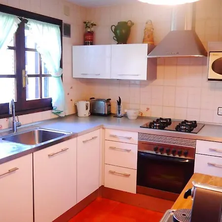 Casa En Bera 펜션